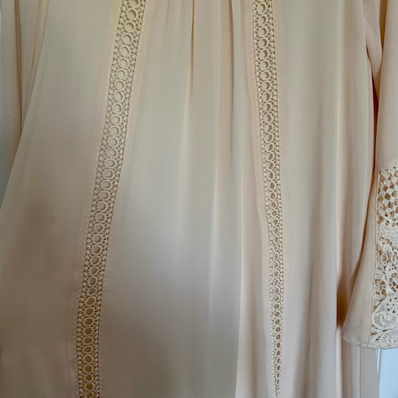 Sequin Hearts Pastel Flowy Embroided Long Sleeves Dress - Picture 4 of 5